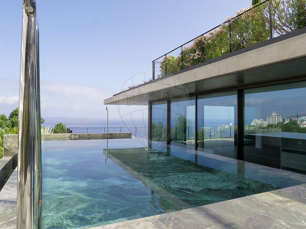 Apartamento T2 à venda em Funchal