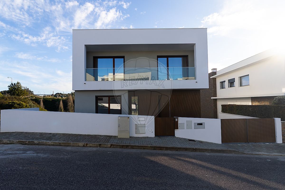 Moradia T3 à venda em Mafra