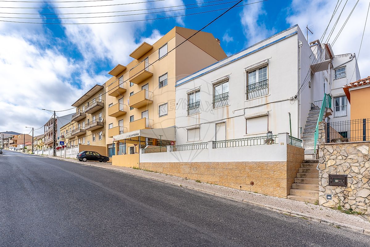 Moradia T5 à venda em Torres Vedras