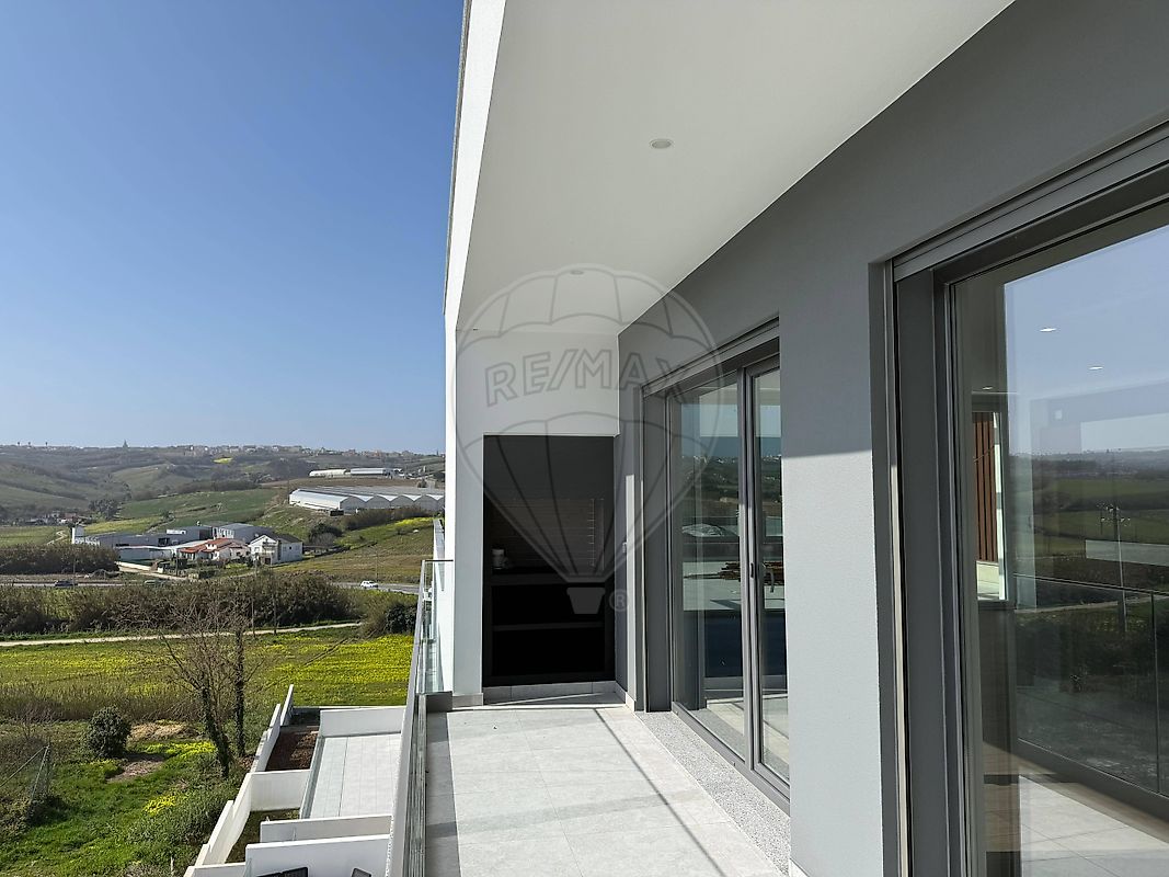 Apartamento T4 à venda em Lourinhã e Atalaia, Lourinhã — foto 9