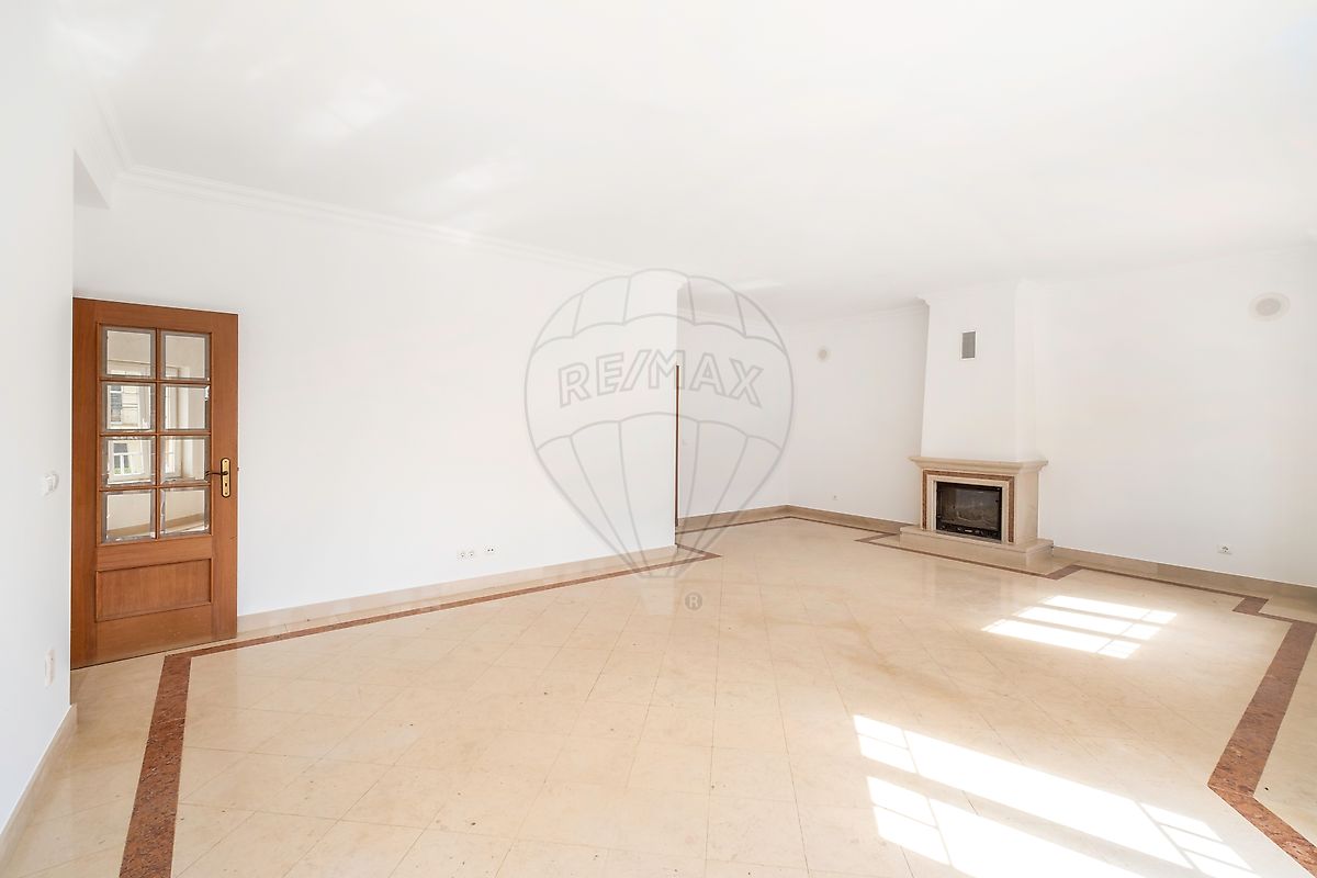 Moradia T4 à venda em Venda do Pinheiro e Santo Estêvão das Galés, Mafra — foto 8