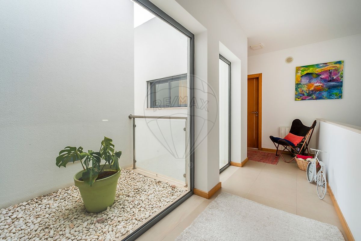 Moradia T3 à venda em Torres Vedras (São Pedro, Santiago, Santa Maria do Castelo e São Miguel) e Matacães, Torres Vedras — foto 28