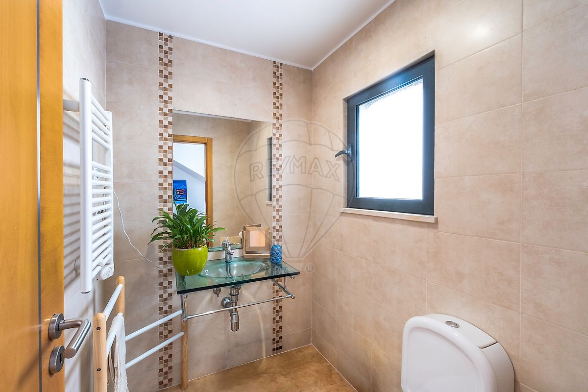 Moradia T3 à venda em Torres Vedras (São Pedro, Santiago, Santa Maria do Castelo e São Miguel) e Matacães, Torres Vedras — foto 19