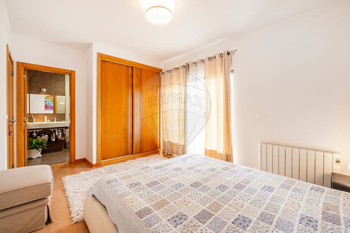 Moradia T3 à venda em Torres Vedras (São Pedro, Santiago, Santa Maria do Castelo e São Miguel) e Matacães, Torres Vedras — foto 34
