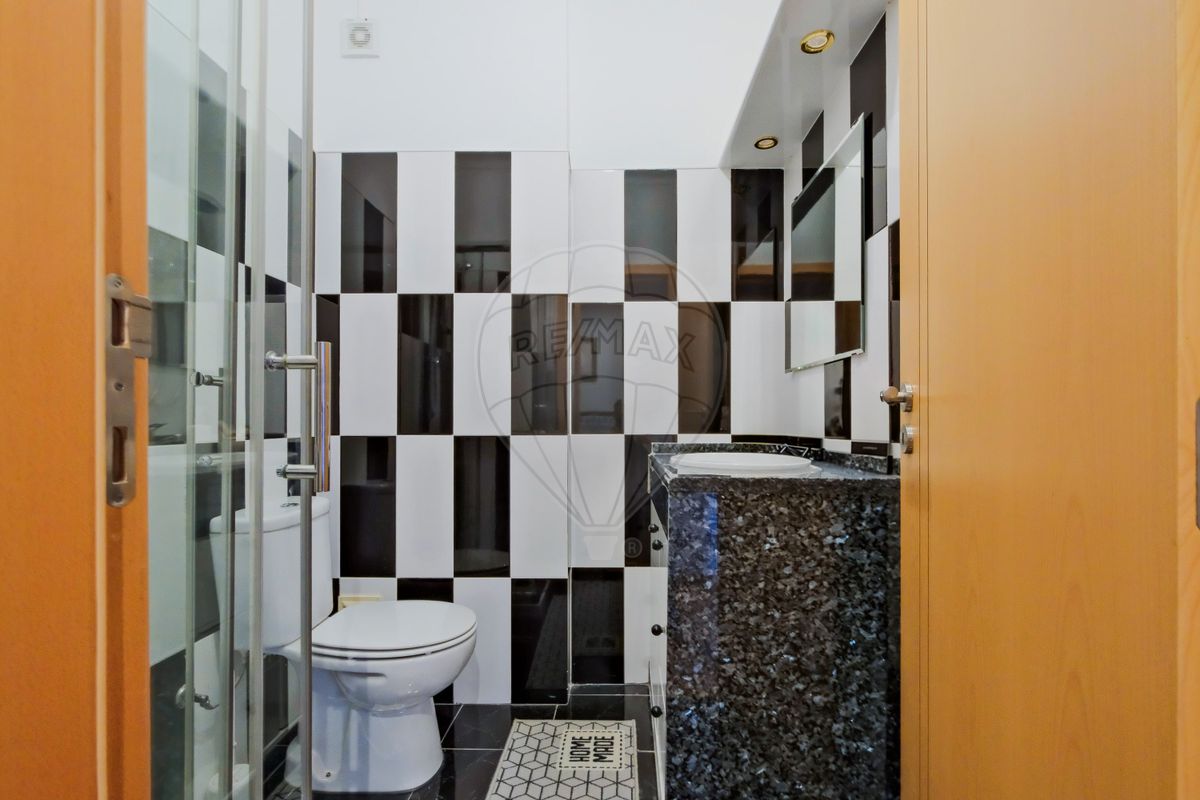 listing 125881005-45 picture-0