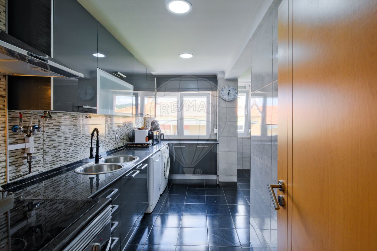 listing 125881005-45 picture-0