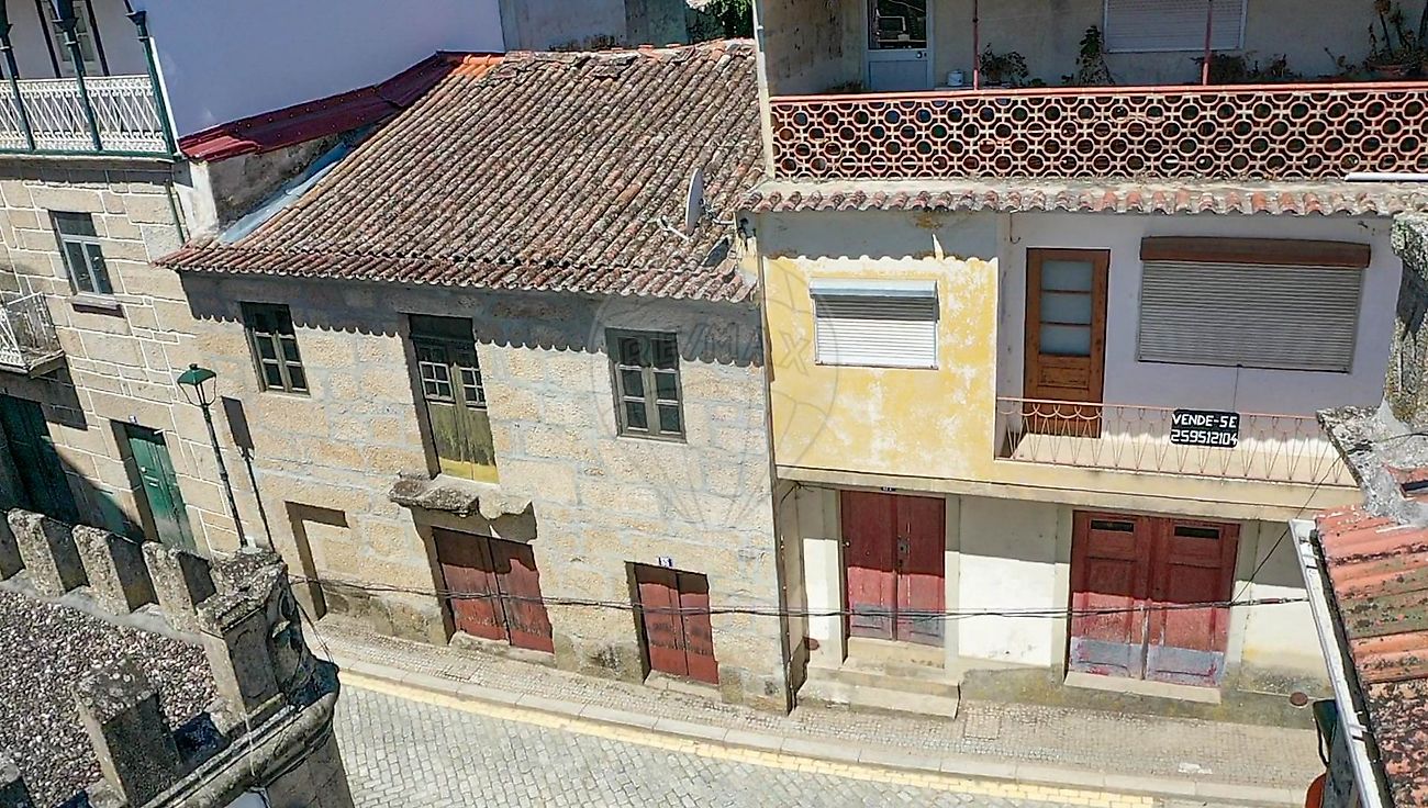 Moradia T2 à venda em Murça
