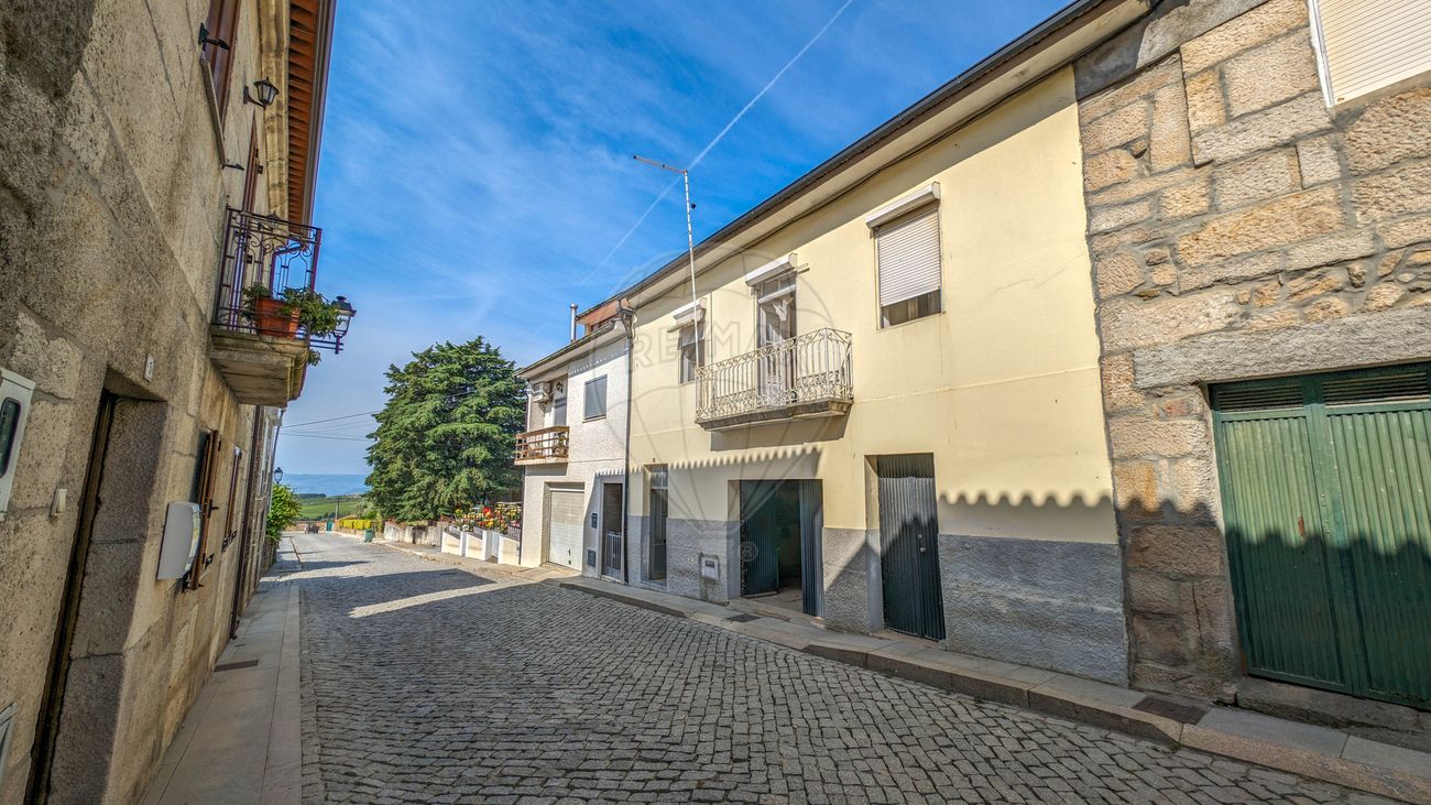 Moradia T2 para venda