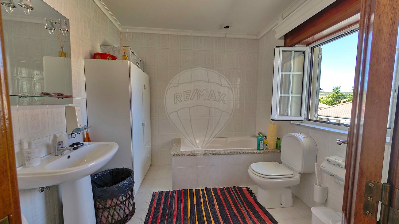 listing 125891012-66 picture-0