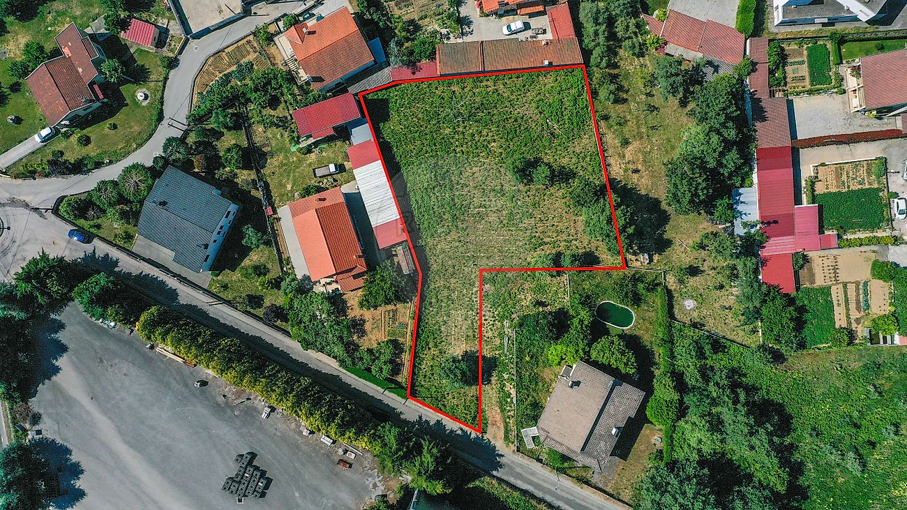 Terreno à venda em Vila Real