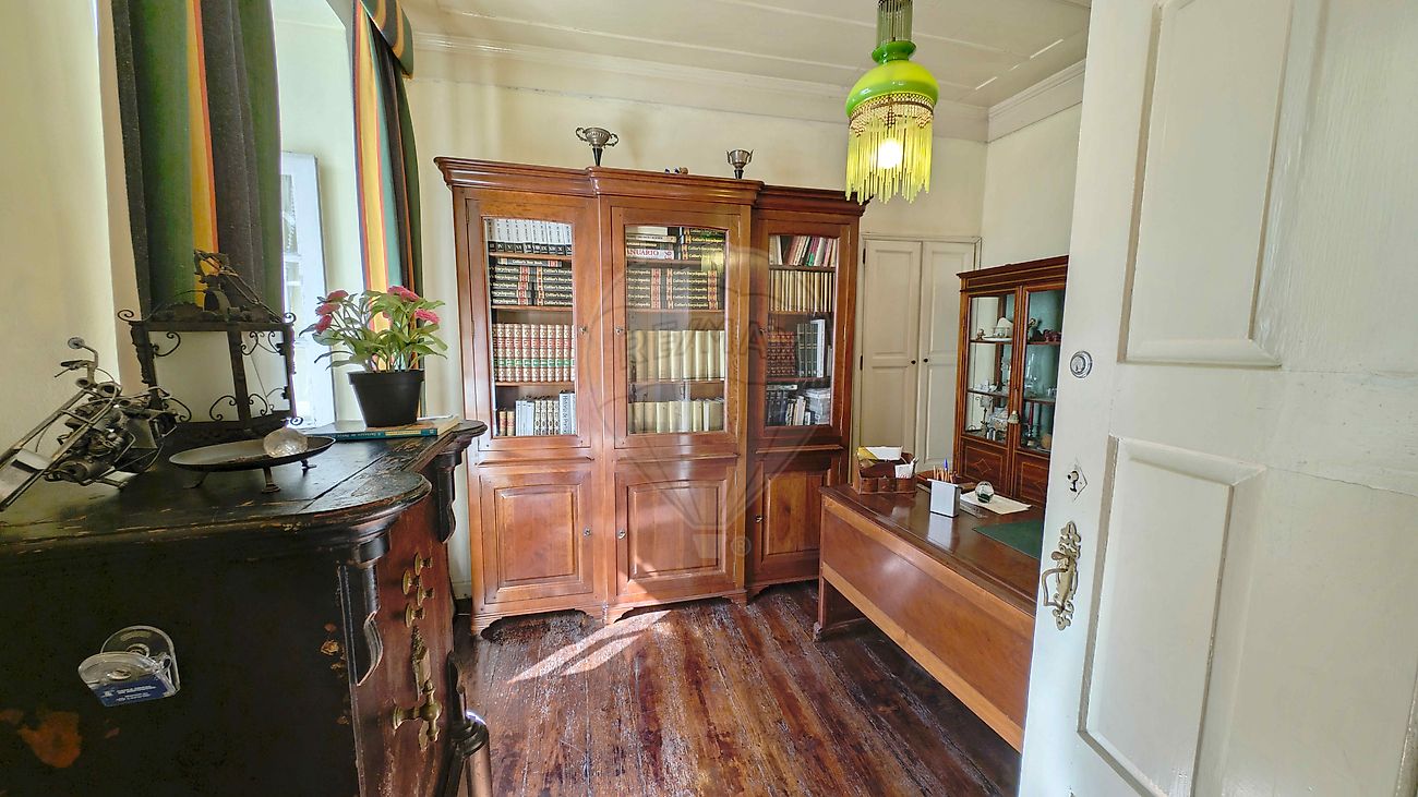 listing 125891012-74 picture-0