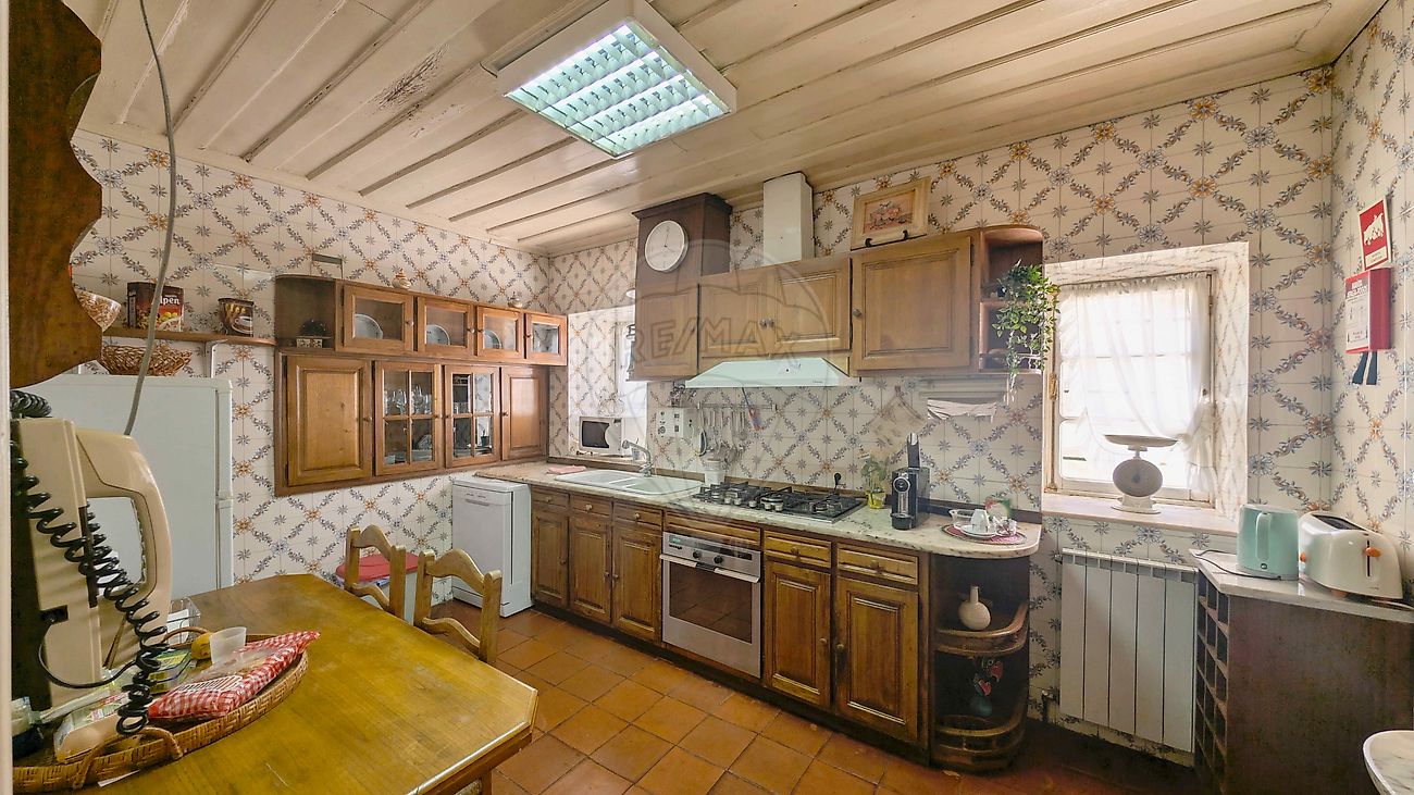 listing 125891012-74 picture-0
