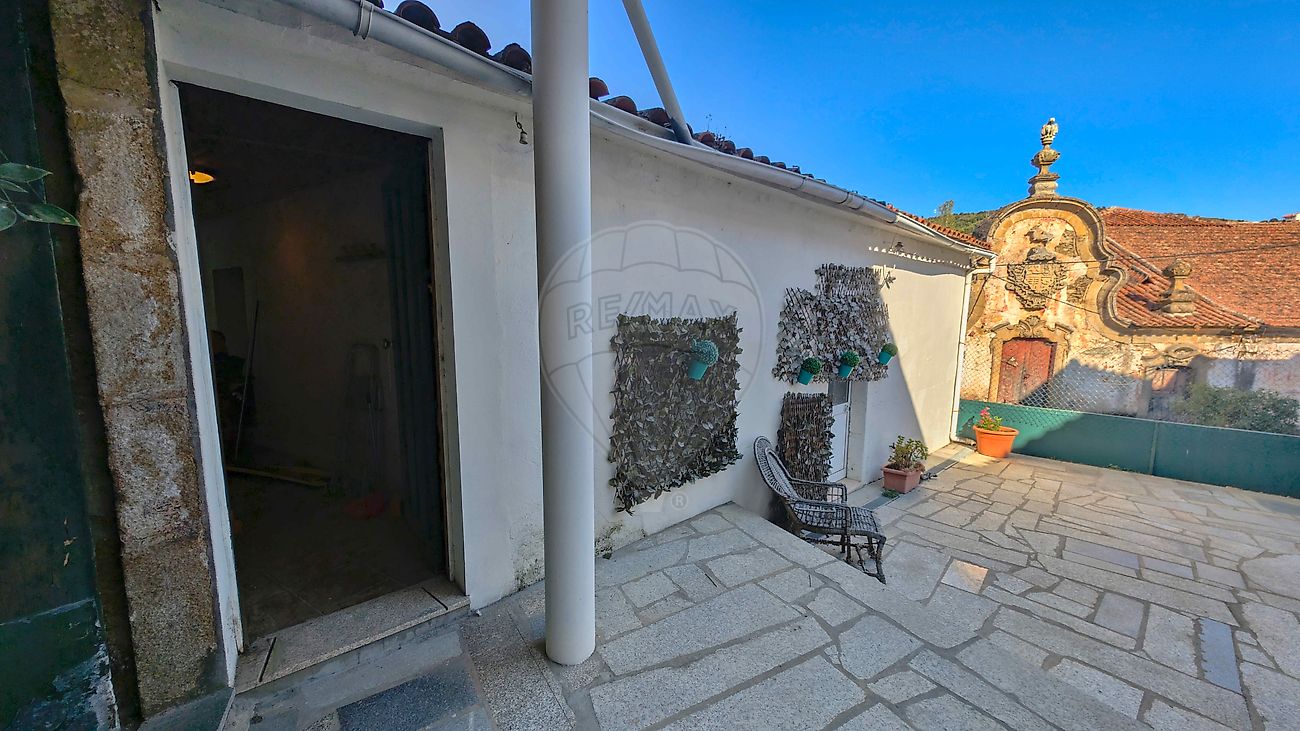listing 125891012-74 picture-0