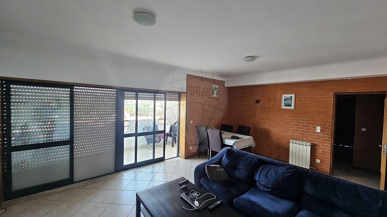 Apartamento T2 à venda em Vila Real