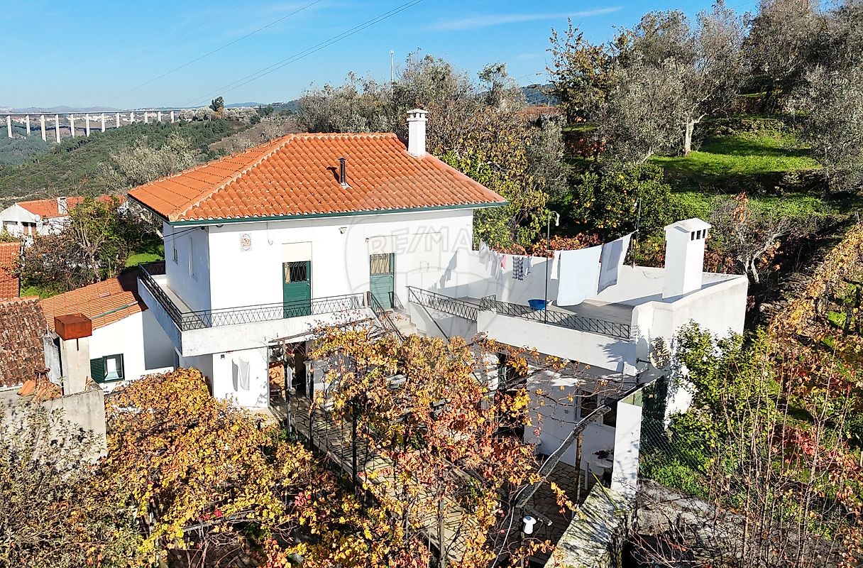 Moradia - Cumieira, Santa Marta de Penaguião, Vila Real