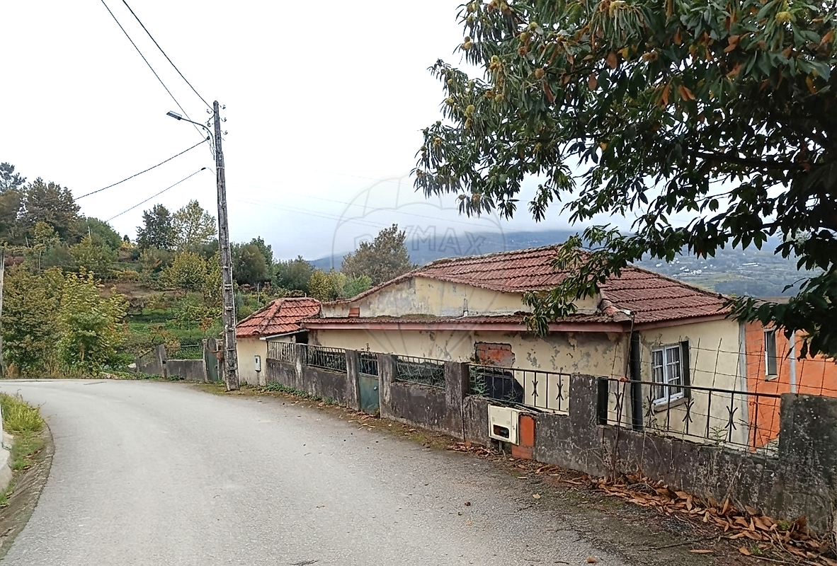 Moradia - Cerva e Limões, Ribeira de Pena, Vila Real