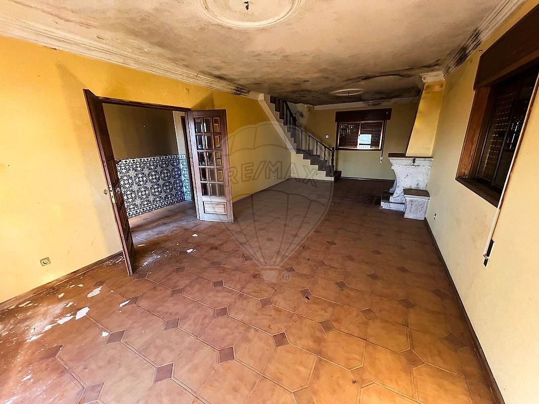 Moradia T4 à venda em Loureiro, Peso da Régua — foto 6