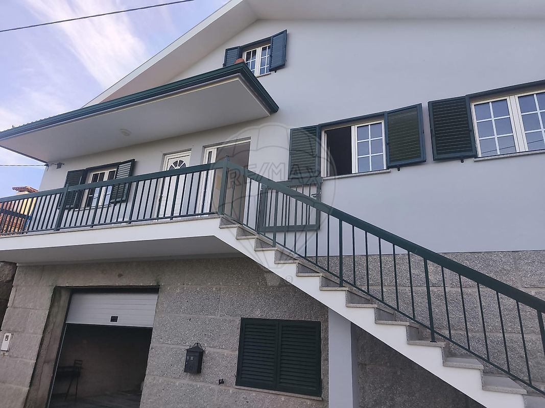 Moradia - Telões, Vila Pouca de Aguiar, Vila Real