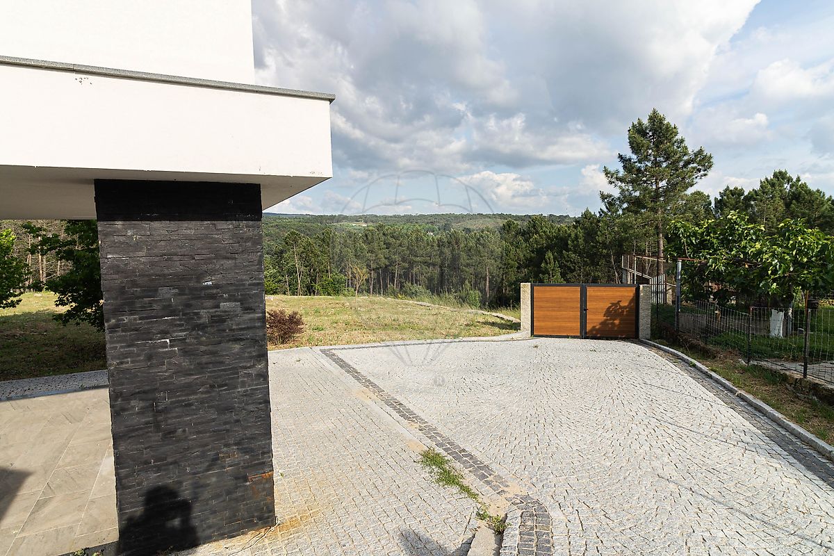 Moradia T4 à venda em Adoufe e Vilarinho de Samardã, Vila Real — foto 6
