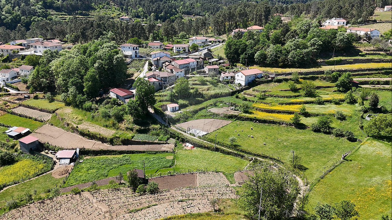 Moradia T1 à venda em Vila Marim, Vila Real — foto 9