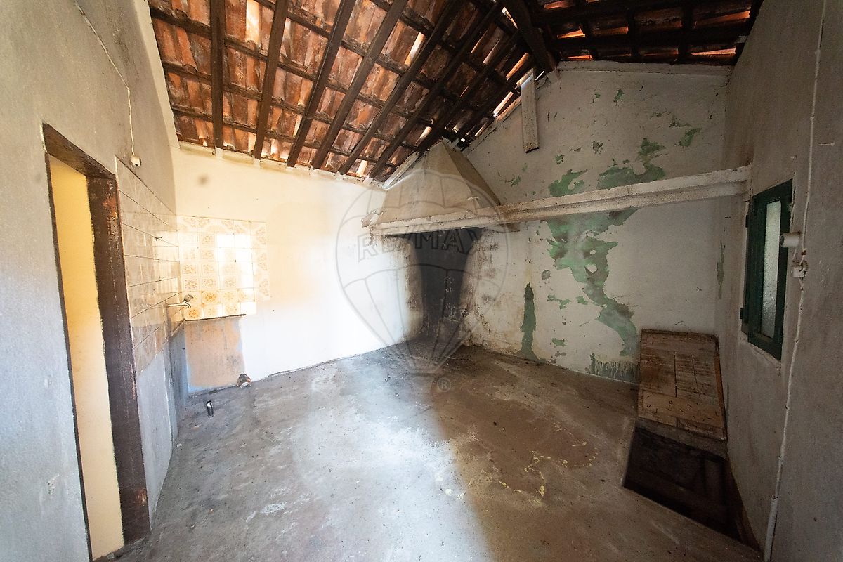Moradia T2 à venda em Andrães, Vila Real — foto 6