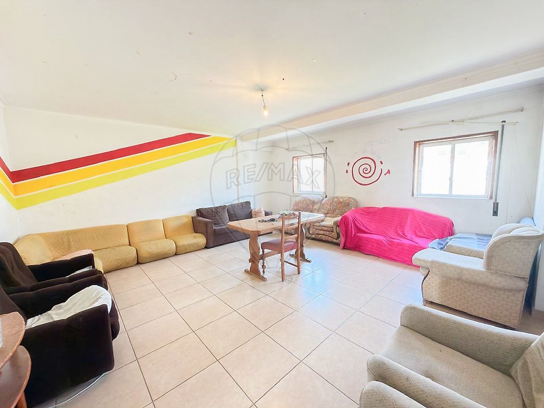 Apartamento T4 à venda em Vila Real