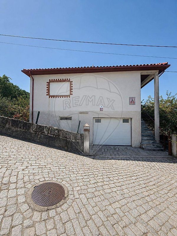 Apartamento T3 à venda em Vila Pouca de Aguiar