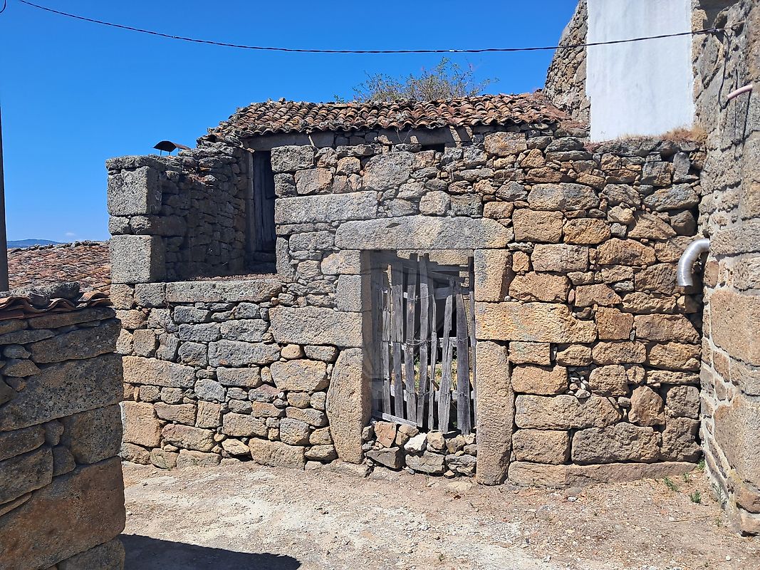 Apartamento à venda em Carrazeda de Ansiães