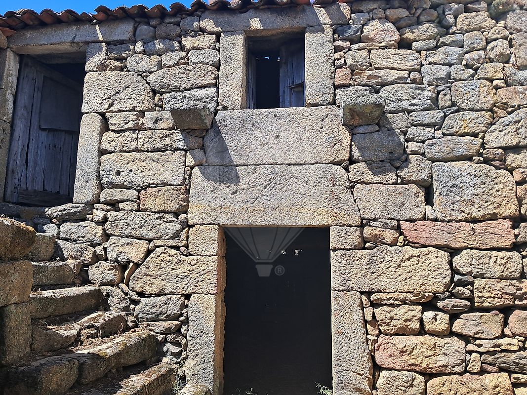 Moradia T0 à venda em Linhares, Carrazeda de Ansiães — foto 7