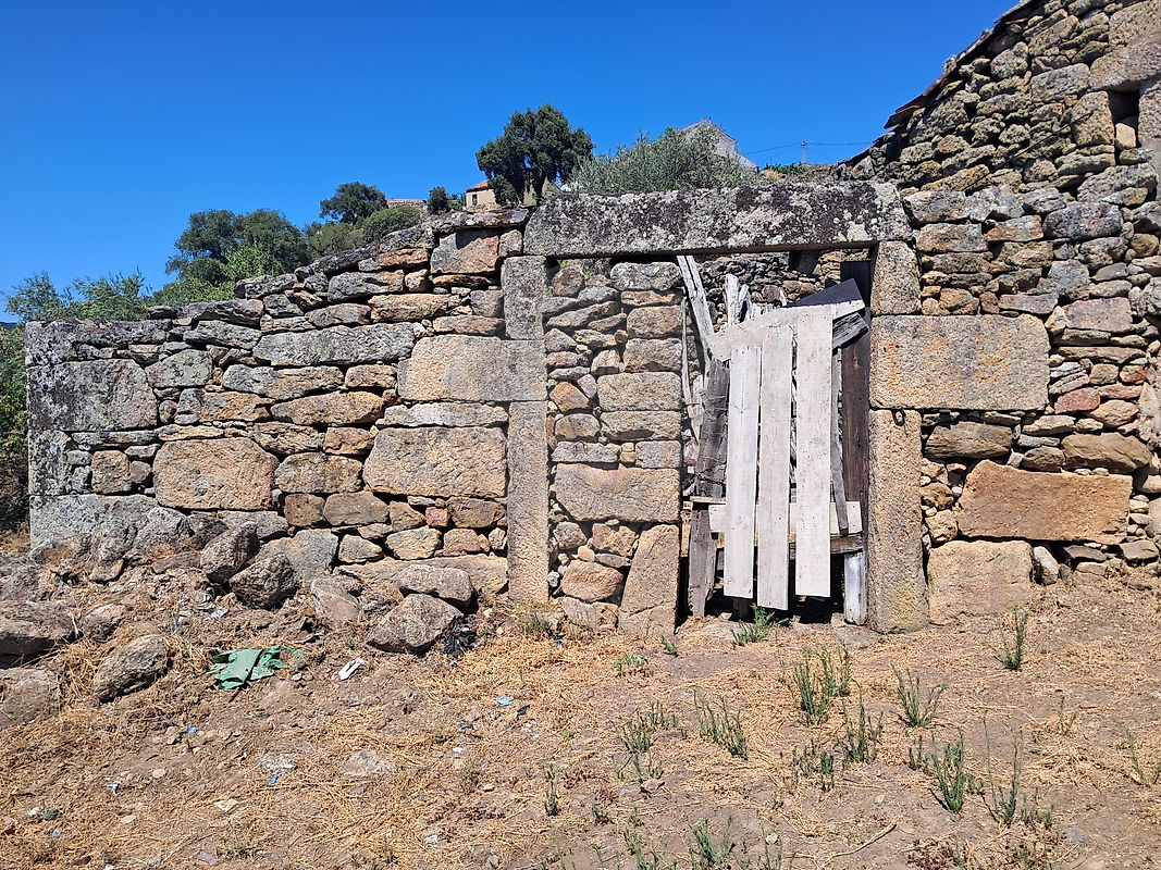 Moradia T0 à venda em Linhares, Carrazeda de Ansiães — foto 10