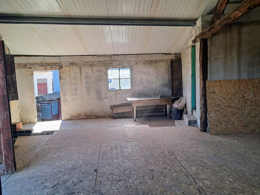Moradia T0 à venda em São Tomé do Castelo e Justes, Vila Real — foto 11