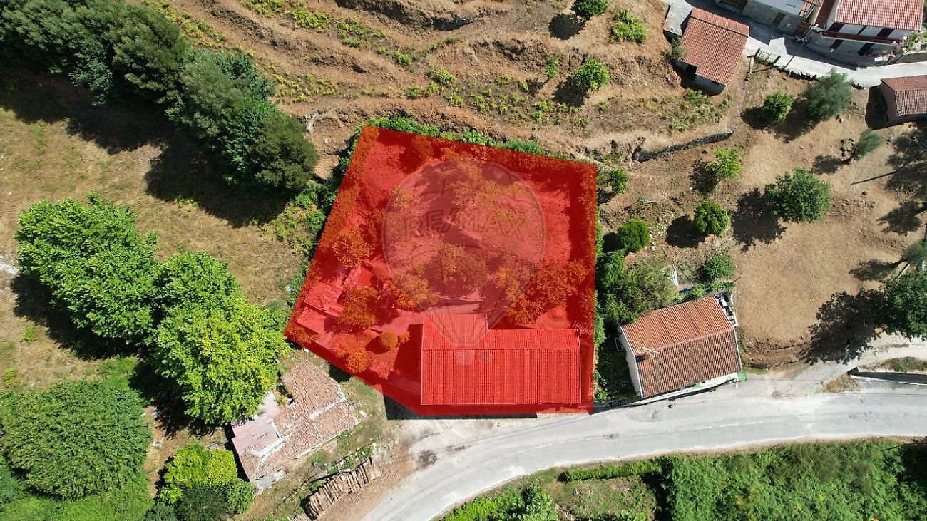 Moradia T4 à venda em Eira Vedra, Vieira do Minho — foto 4