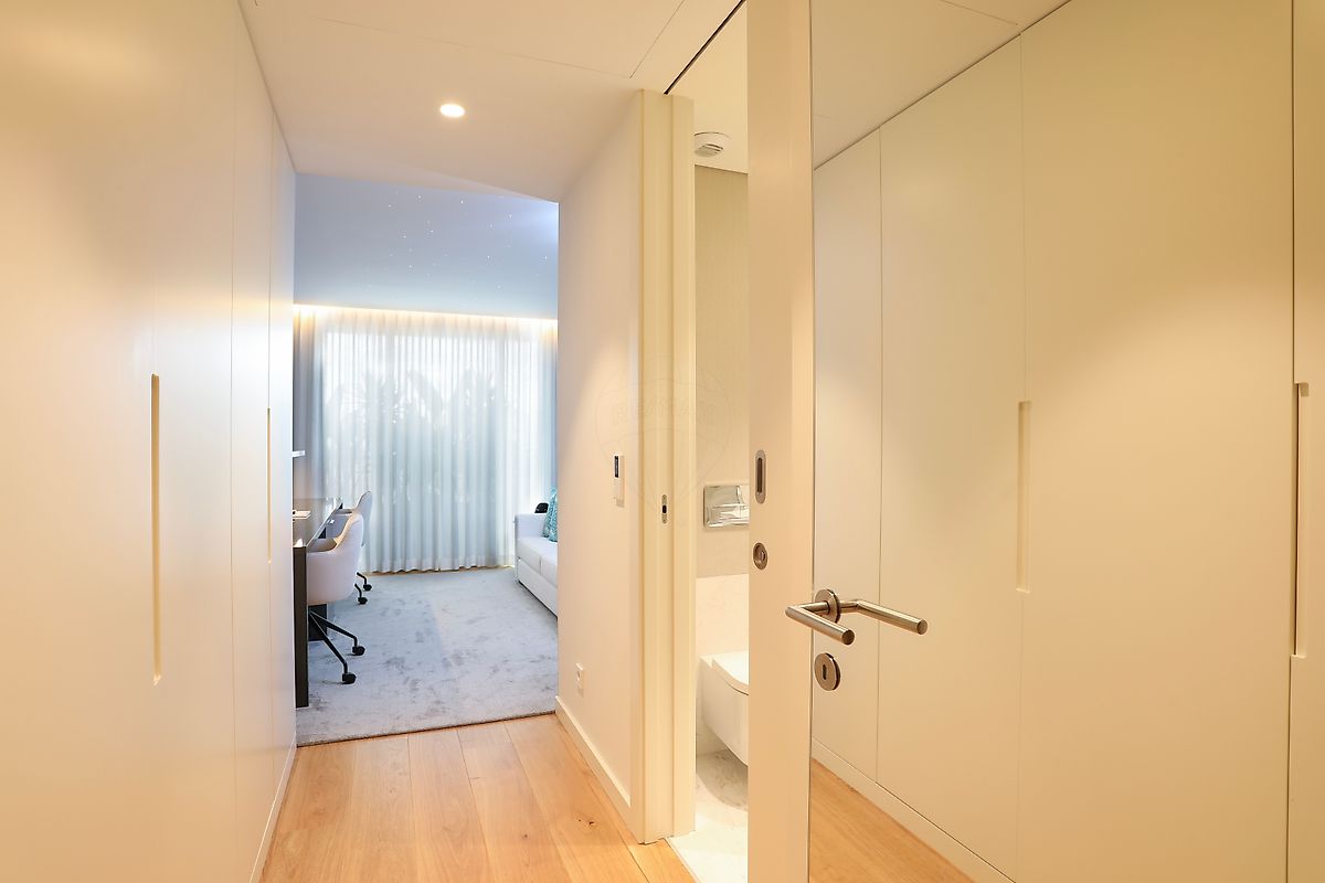 listing 125911054-560 picture-0