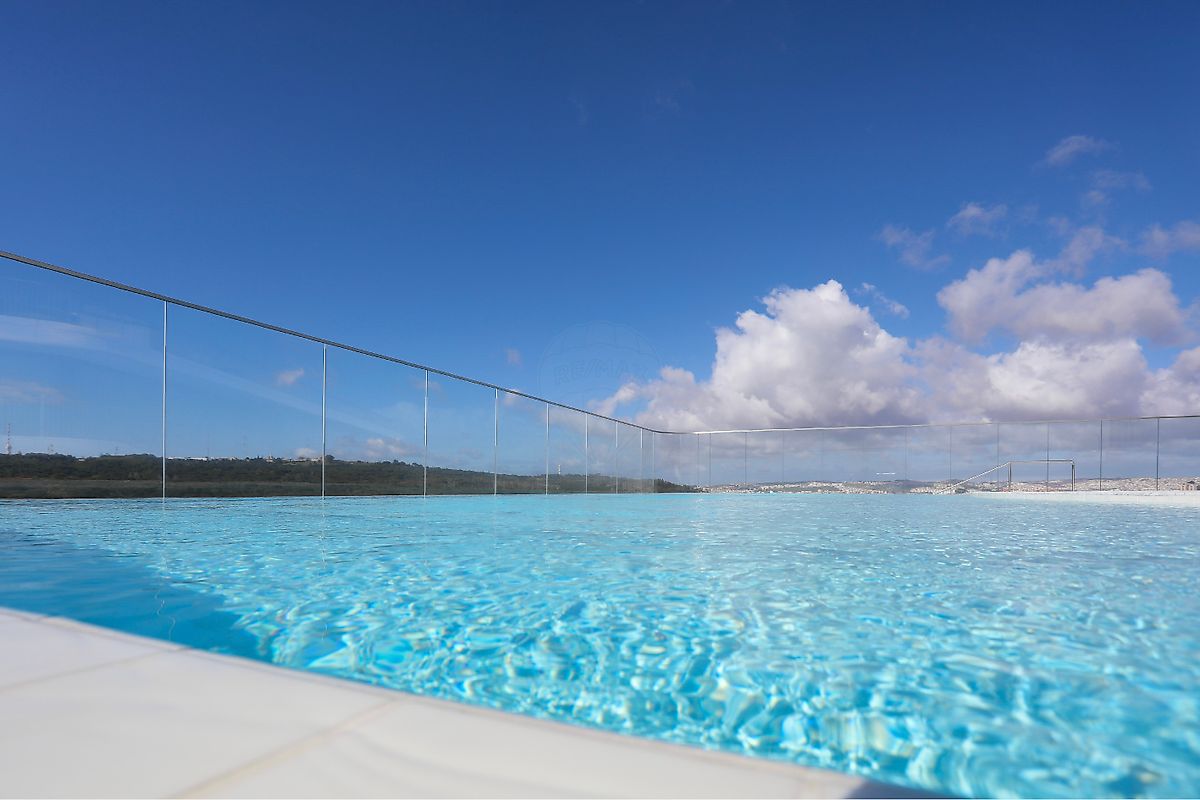 listing 125911054-560 picture-0