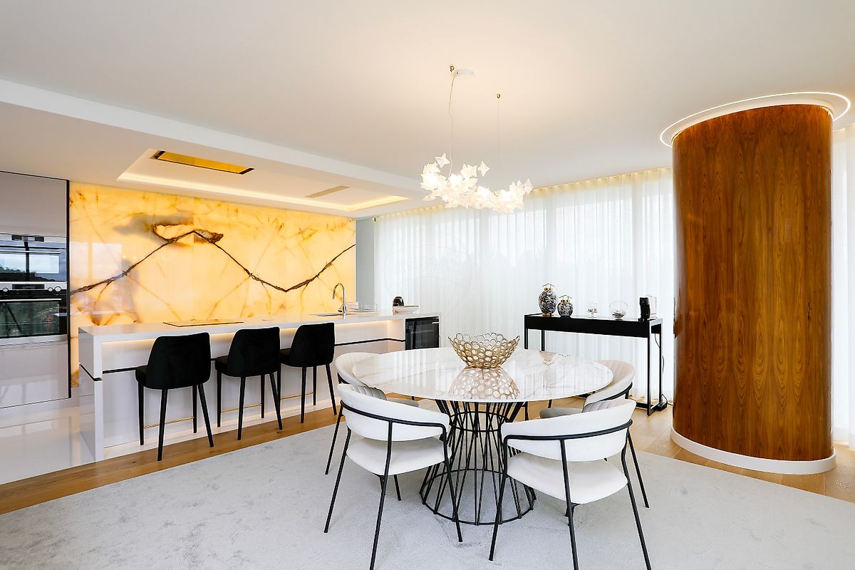 listing 125911054-560 picture-0