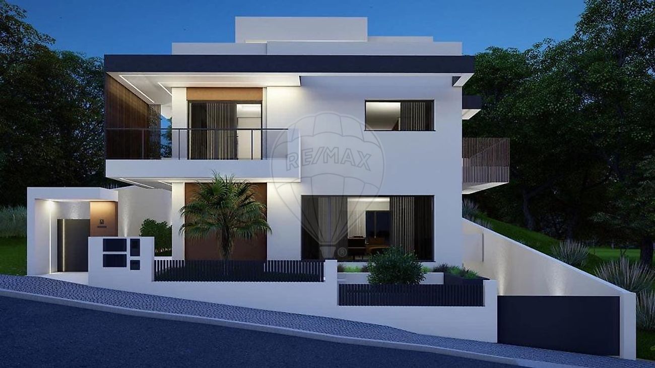 Terreno  à venda em Sintra