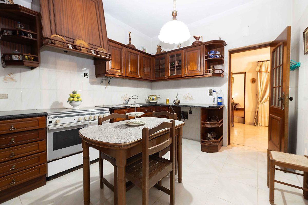 listing 125911079-6 picture-0