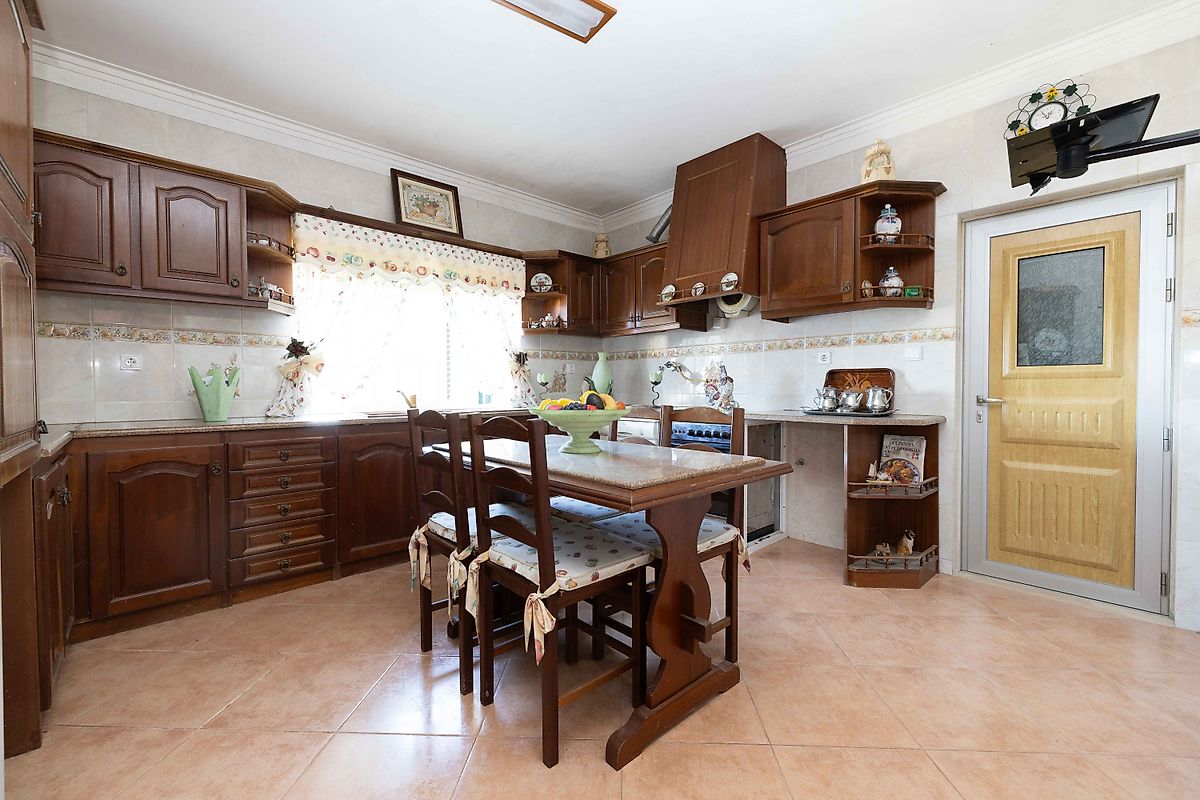 listing 125911079-6 picture-0