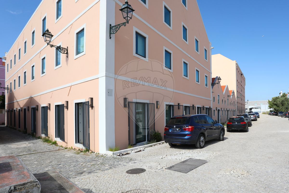listing 125911054-1020 picture-0