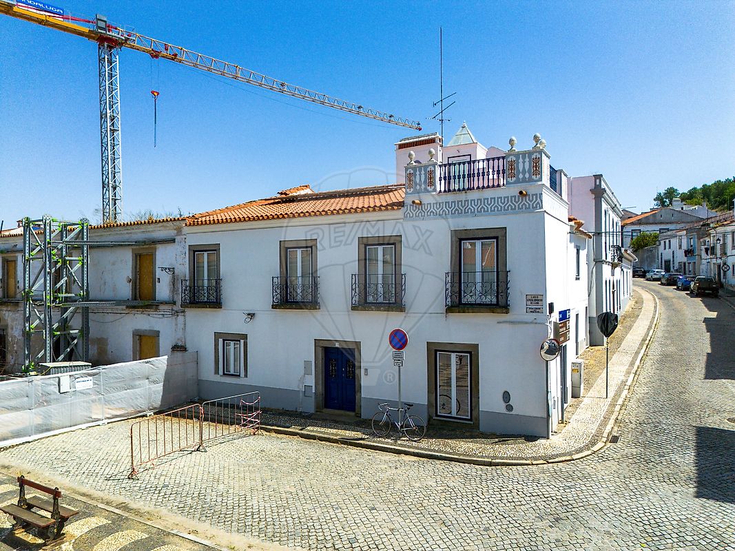 Palacete T4 para venda