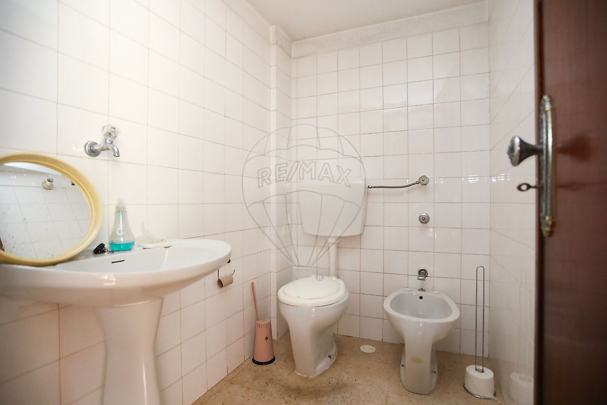 listing 125911054-1021 picture-0