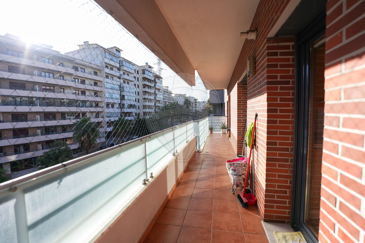 listing 125911054-1036 picture-0