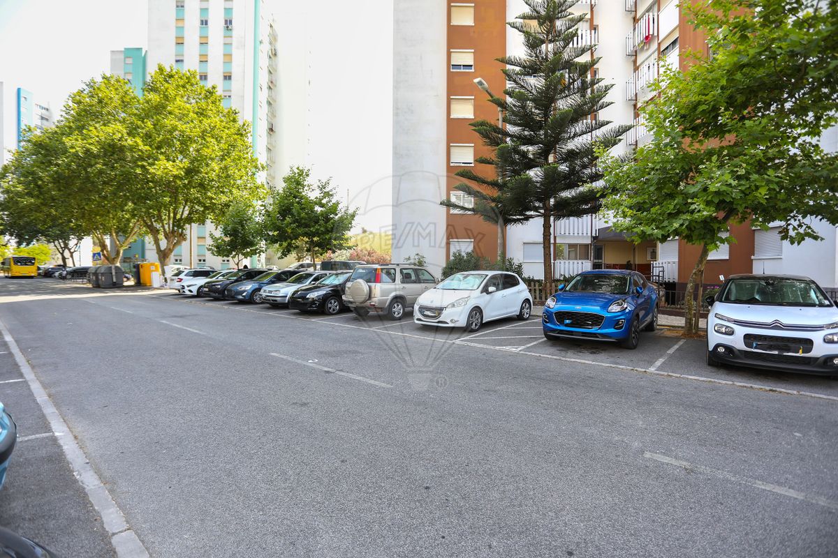 listing 125911059-29 picture-0