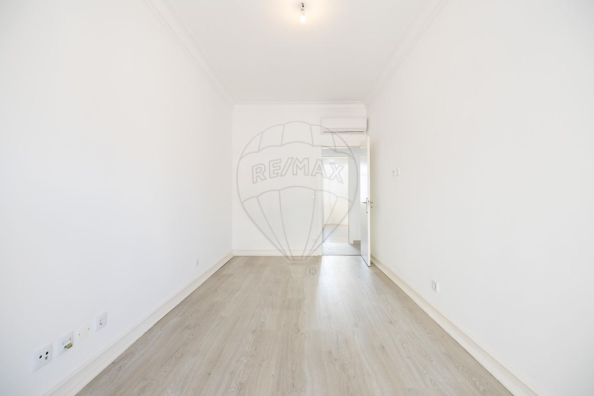 Apartamento T2 para arrendar em Lisboa