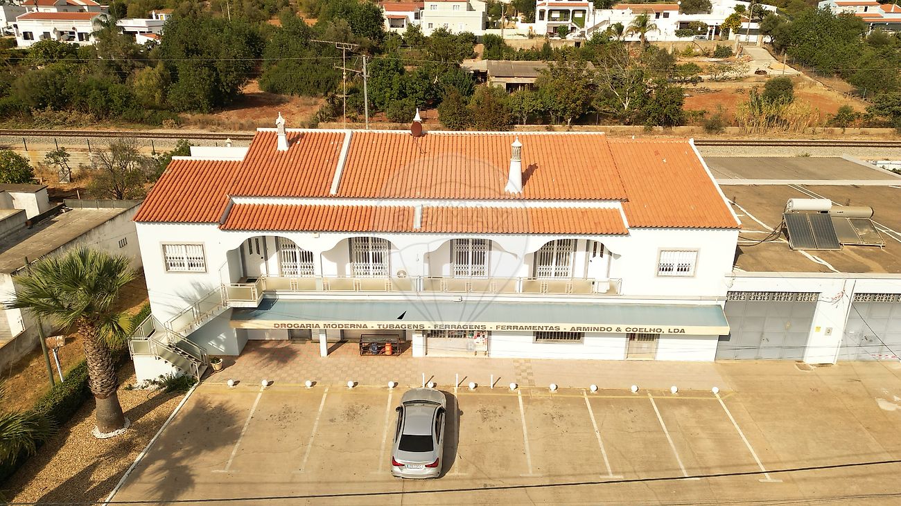 Moradia T5 à venda em Loulé