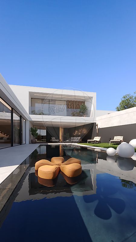 Moradia T4 para venda