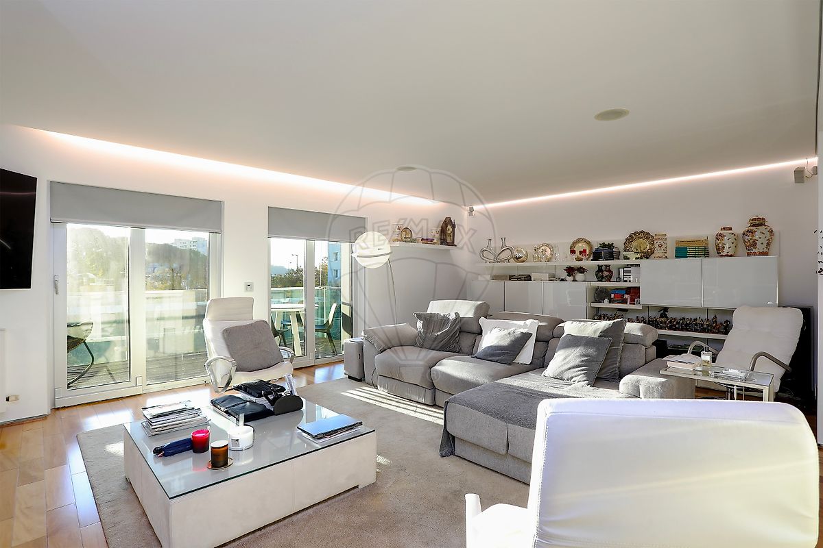 Apartamento T4 à venda em Lisboa