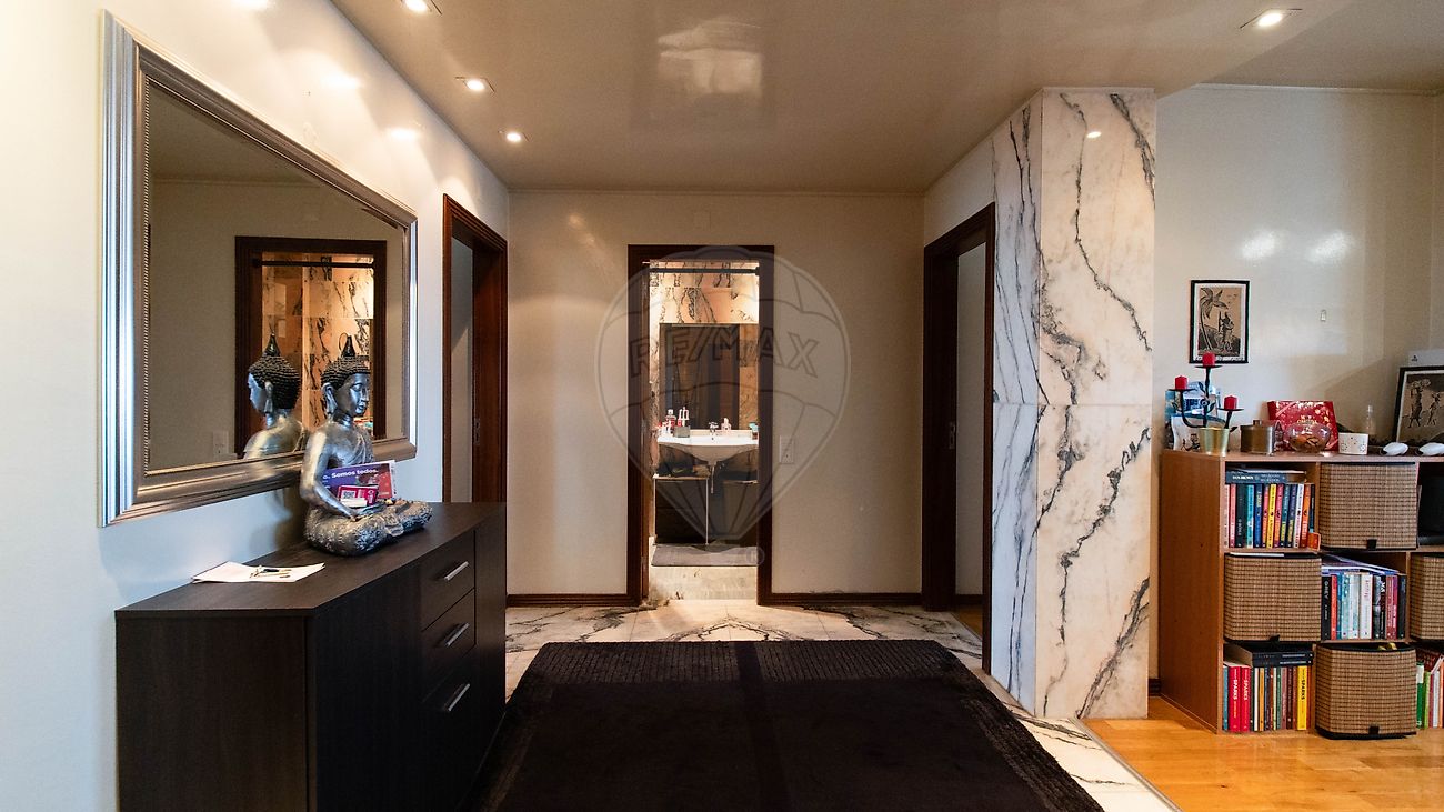 Apartamento T2 à venda em Faro