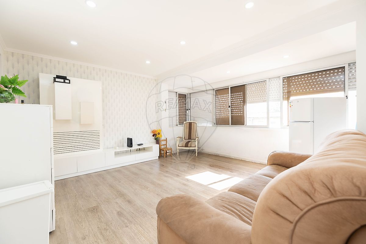 Apartamento T3 à venda em Odivelas