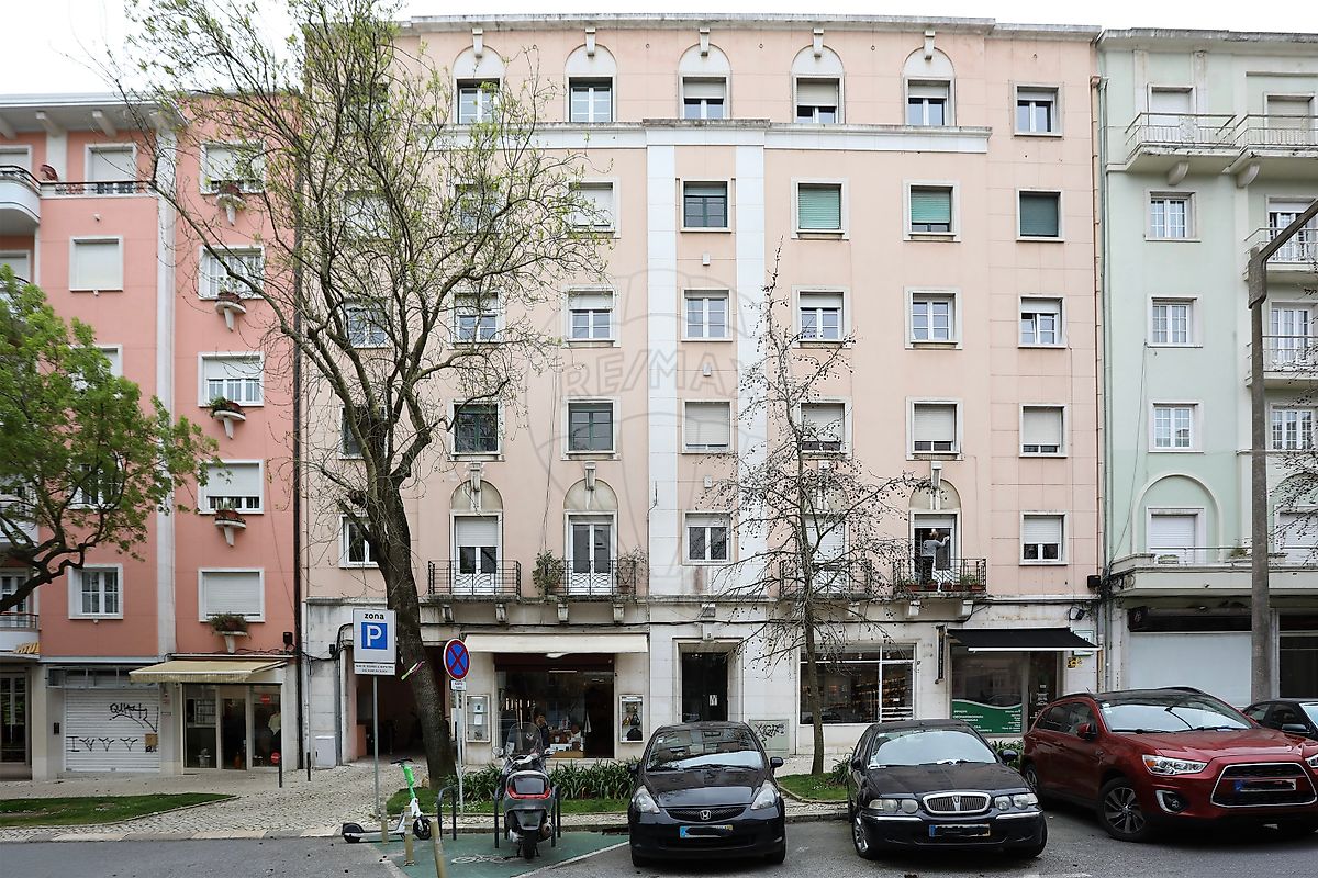 Apartamento T4 à venda em Lisboa